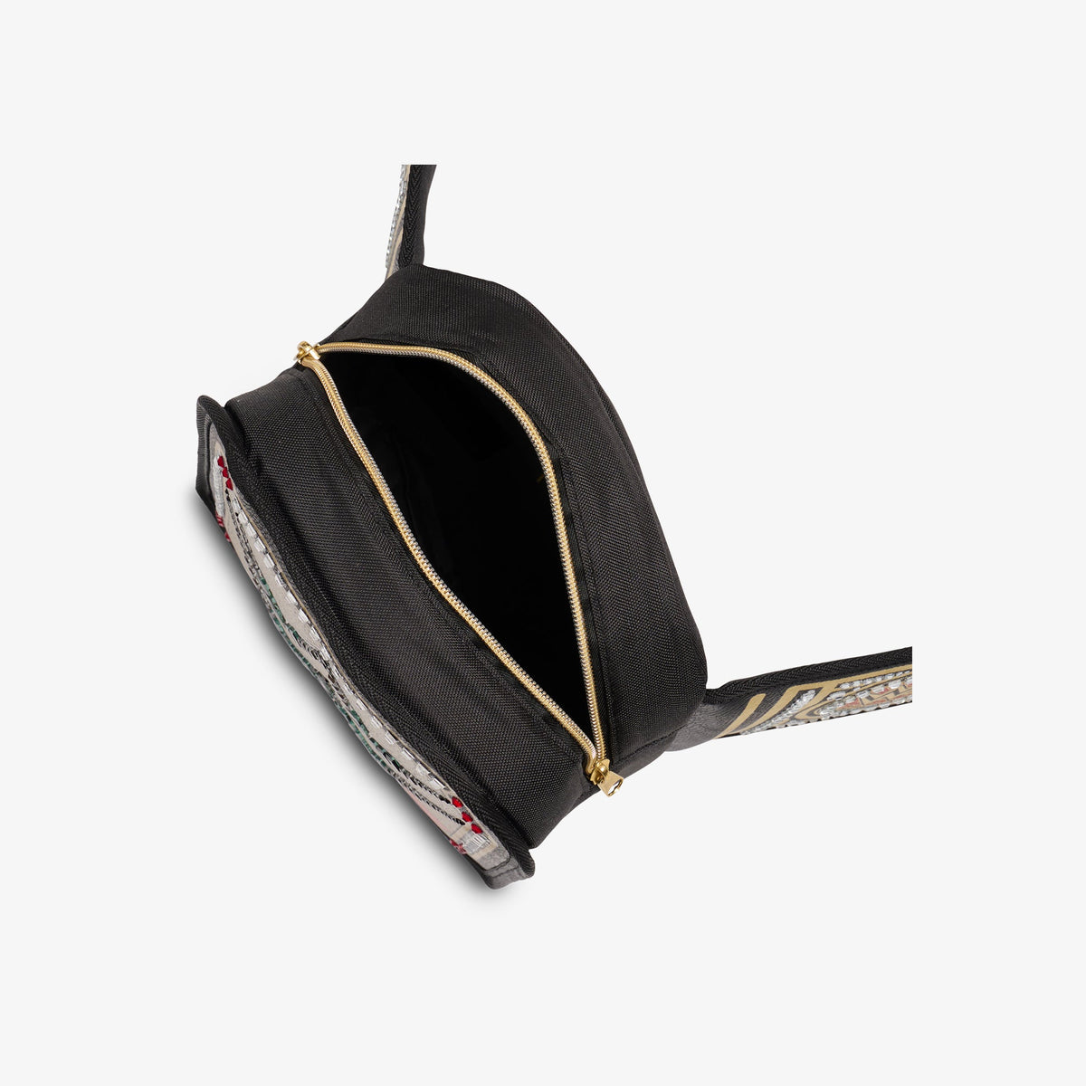 undisputed-wwe-championship-fanny-pack-a6 00027856-O.jpg