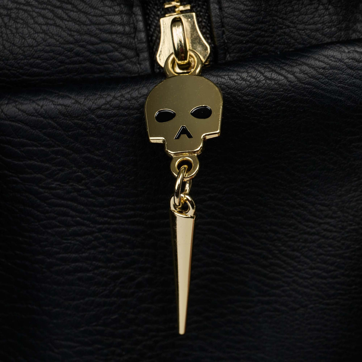 liquid-death-coffin-crossbody-cooler-bag-a3 00028055-Z.jpg