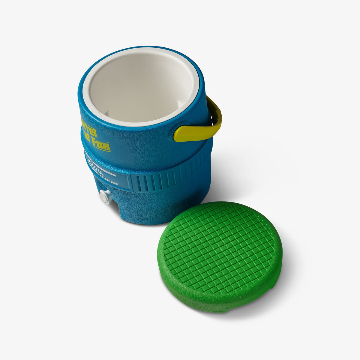 retro-barrel-of-fun-2-gallon-jug-c7 00031412-O2.jpg
