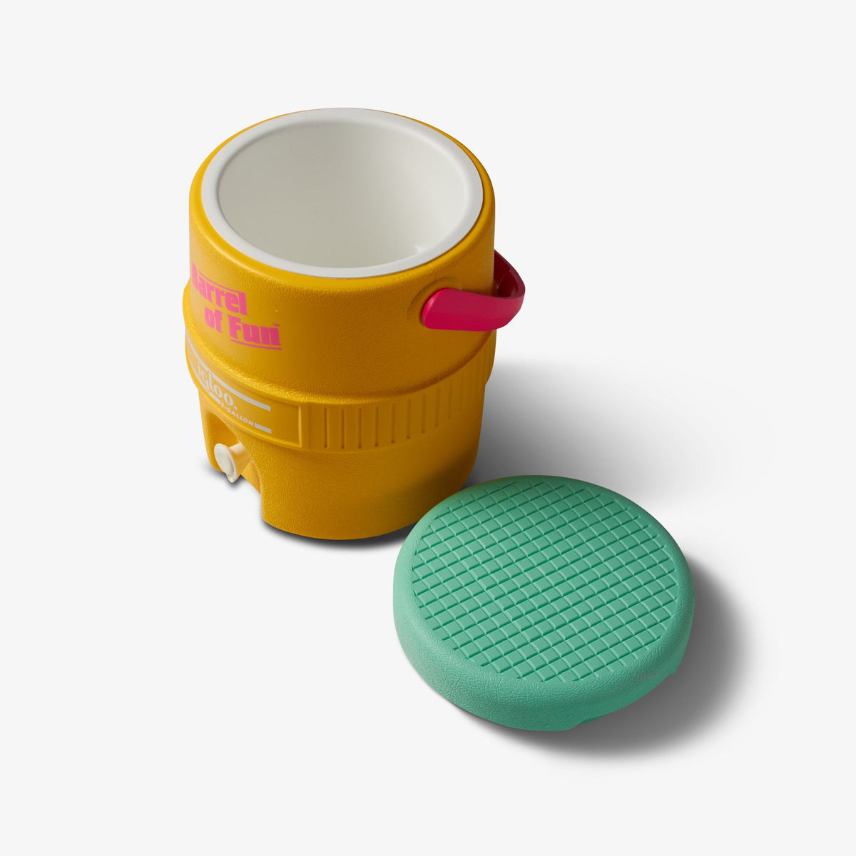 retro-barrel-of-fun-2-gallon-jug-c7 00031416_3.jpg