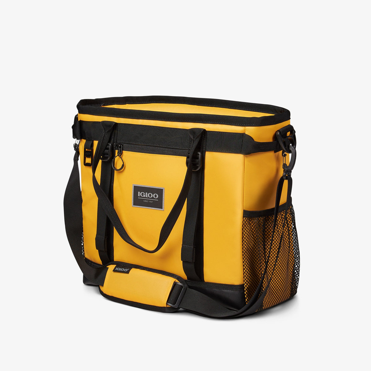 pursuit-30-can-tote-f9 00065993_2.jpg