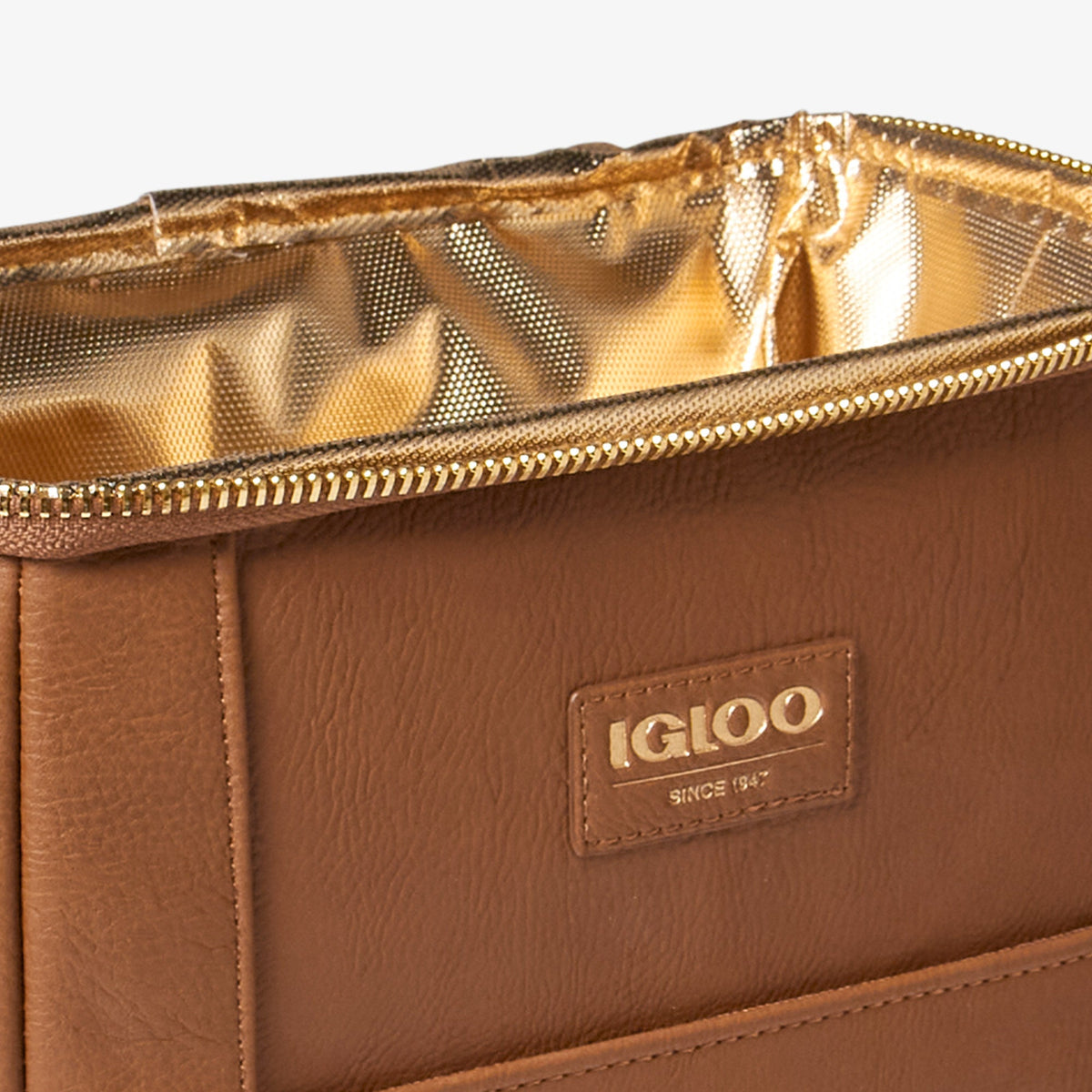 igloo-luxe-mini-convertible-backpack-d6 00066043_D2.jpg