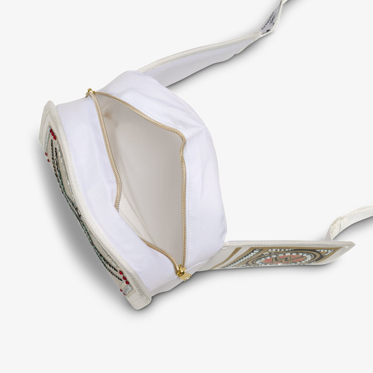wwe-women-s-championship-fanny-pack-l2 00066640-O2.jpg