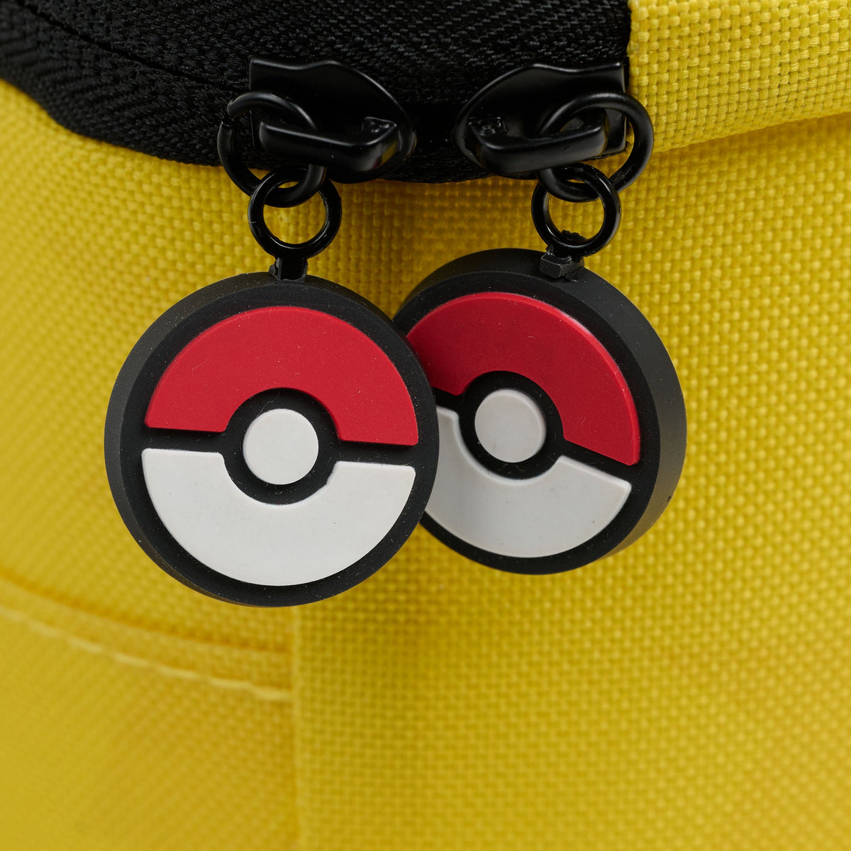 pokemon-pikachu-square-lunch-cooler-bag-o9 00066645-Z.jpg