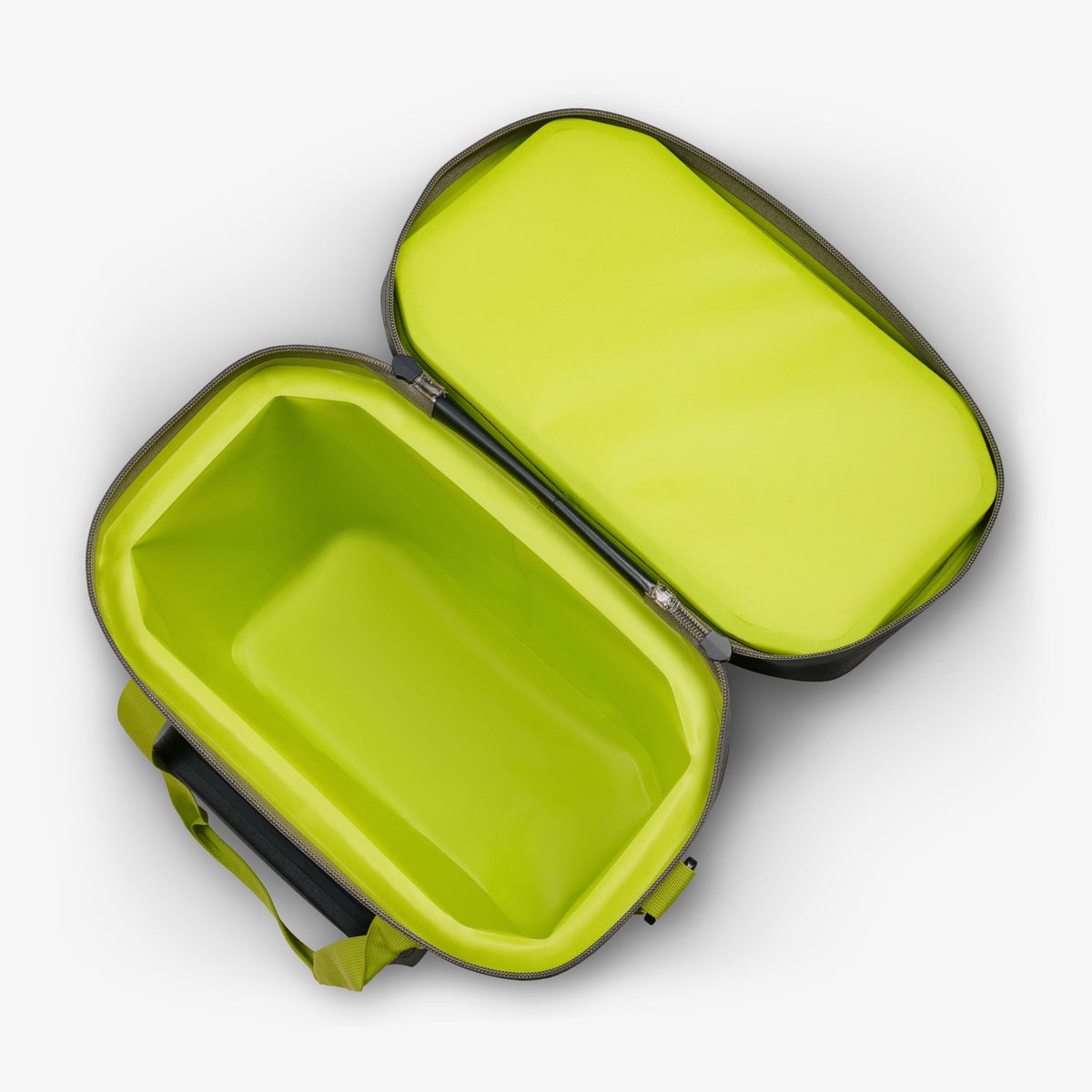 trailmate-36-can-cooler-bag-u5 00066773-O3.jpg