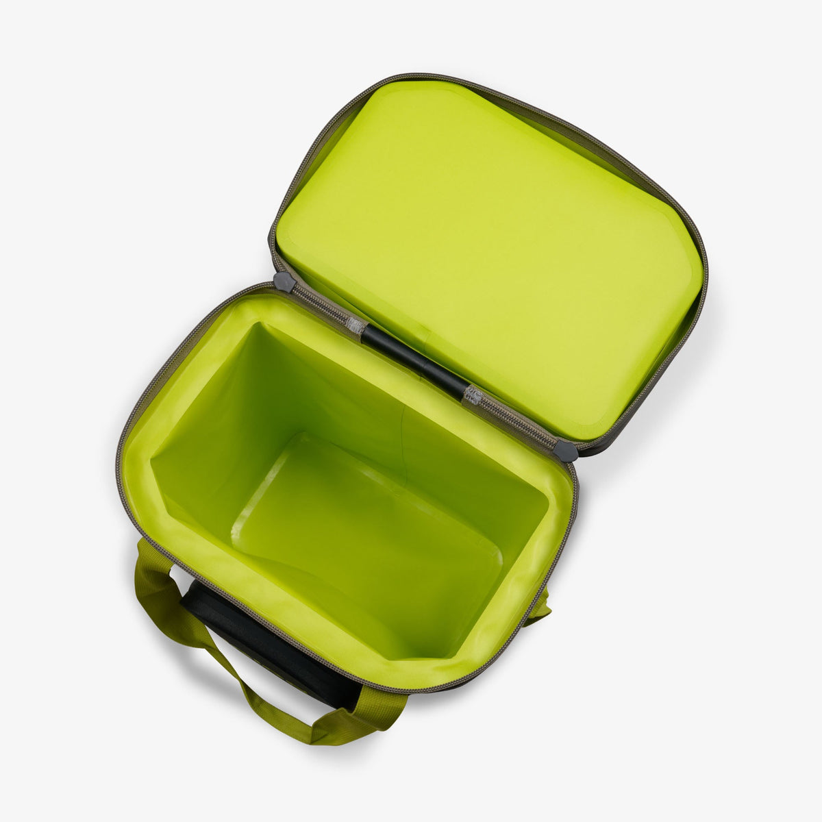 trailmate-32-can-backpack-v6 00066774-O2.jpg