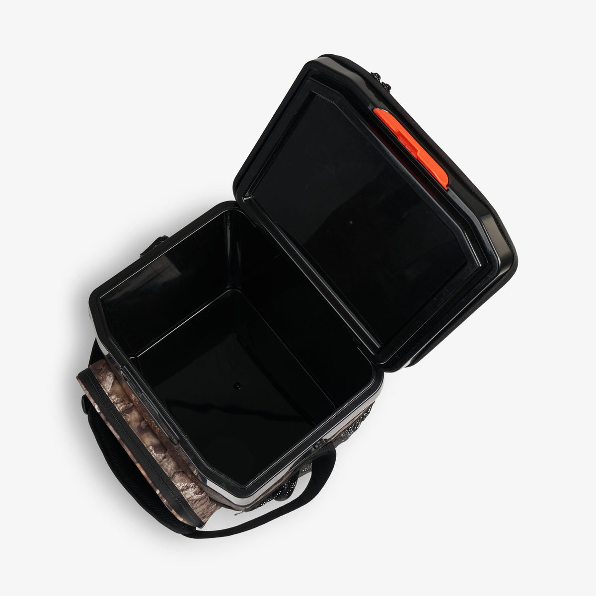 realtree-apx-cool-fusion-26-can-cooler-bag-w8 00066779-O2.jpg