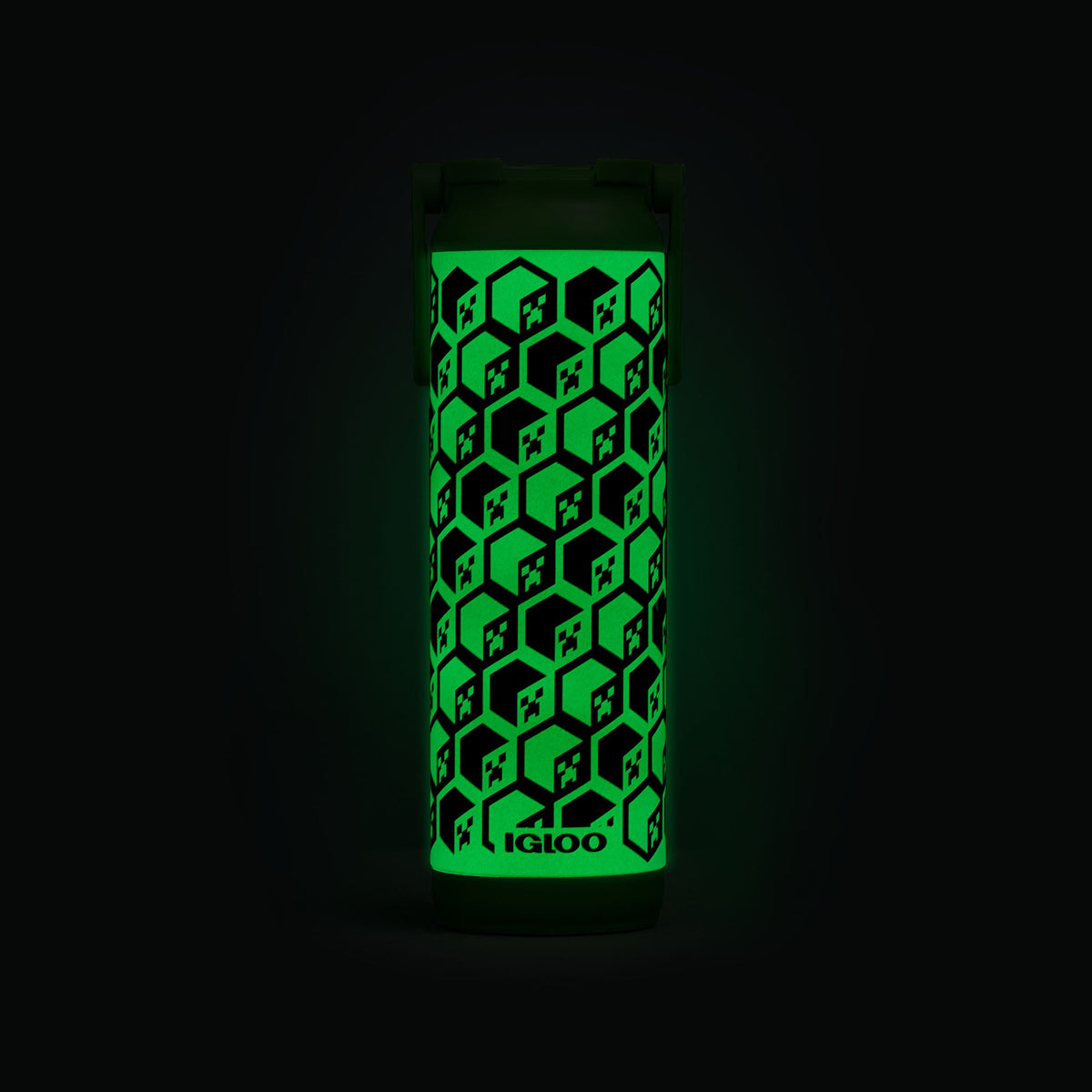 minecraft-creeper-glow-in-the-dark-20-oz-bottle-f2 00071605-GLF.jpg